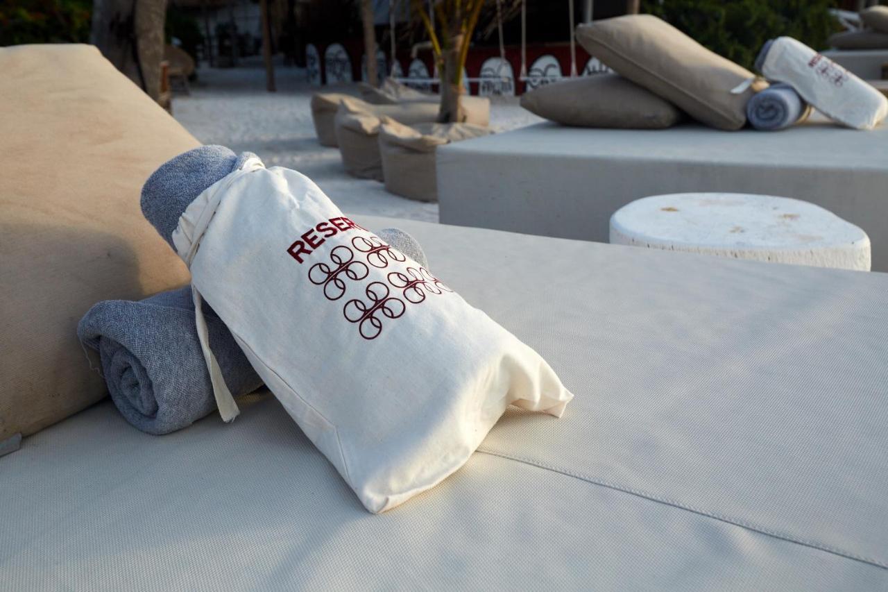 Hotel Roc Luxe Tulum Exterior foto
